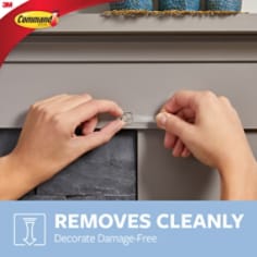 Command™ Clear Decorating Clips