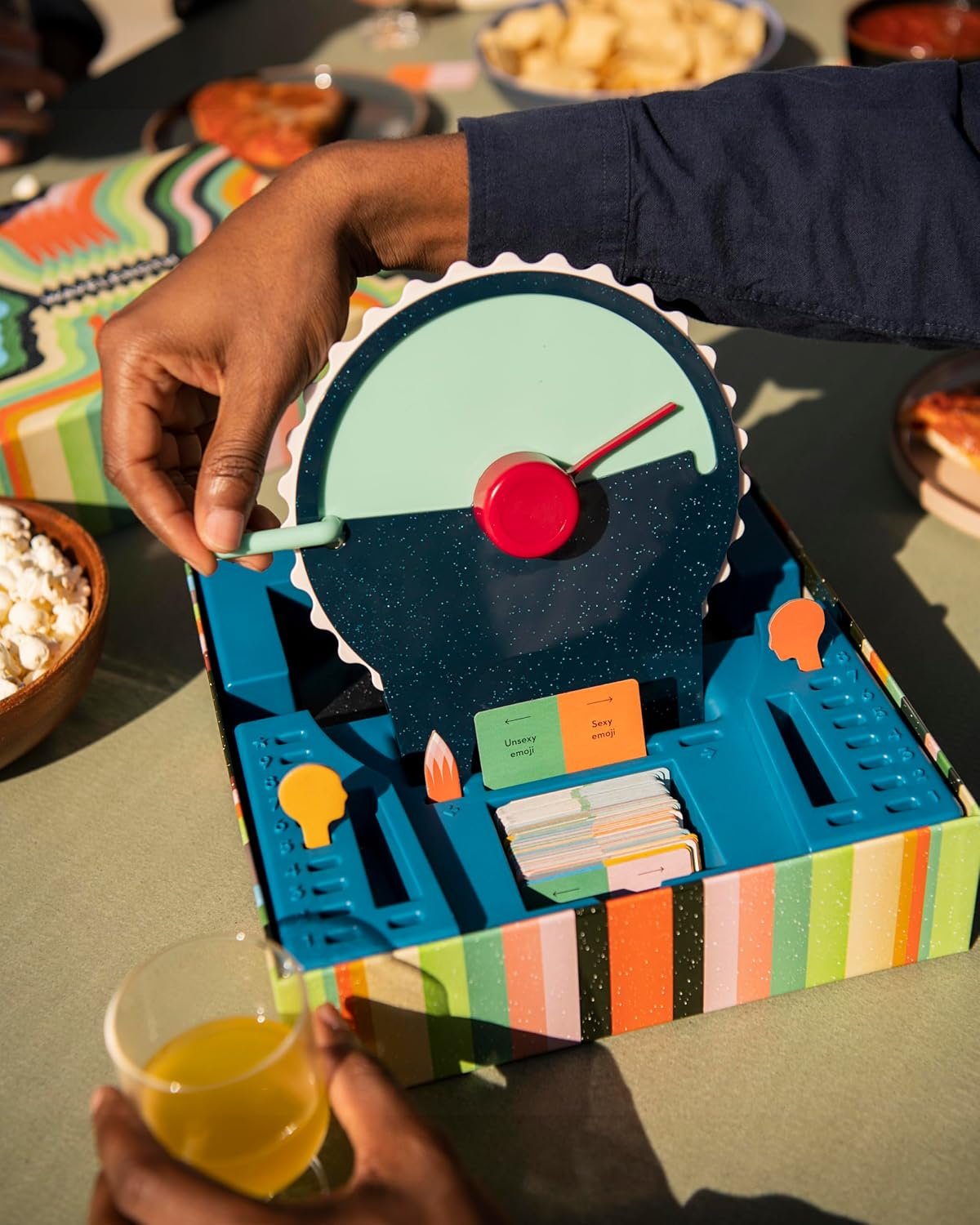 CMYK Wavelength – A Mind Reading Party Game - Image 5